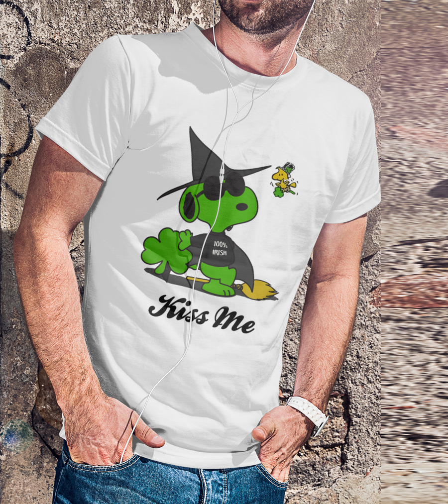 Snoopy Kiss Me 100% Irish St Patrick's Day Wizard Woodstock T-Shirt