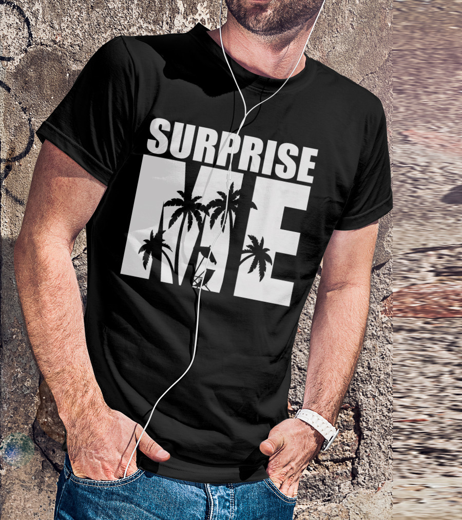 Surprise Me Tropical Palm Trees Chair Scene T-Shirt