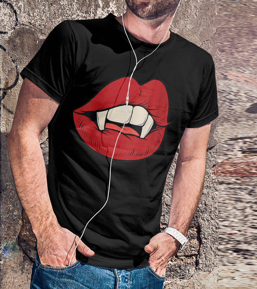 Women Vampire Kiss Halloween Rock Punk Goth Lips Fangs T-Shirt