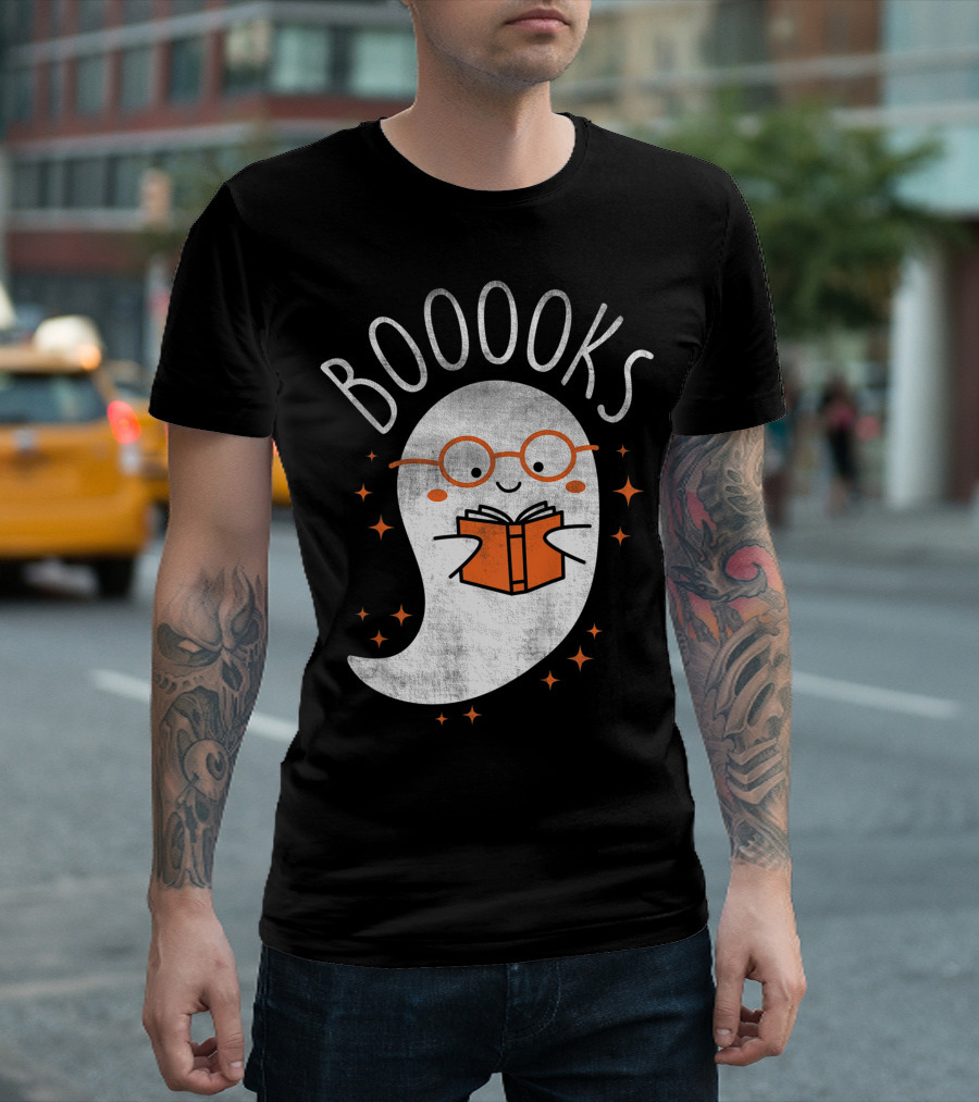 Booooks Cute Ghost Reading Teacher Halloween T-Shirt