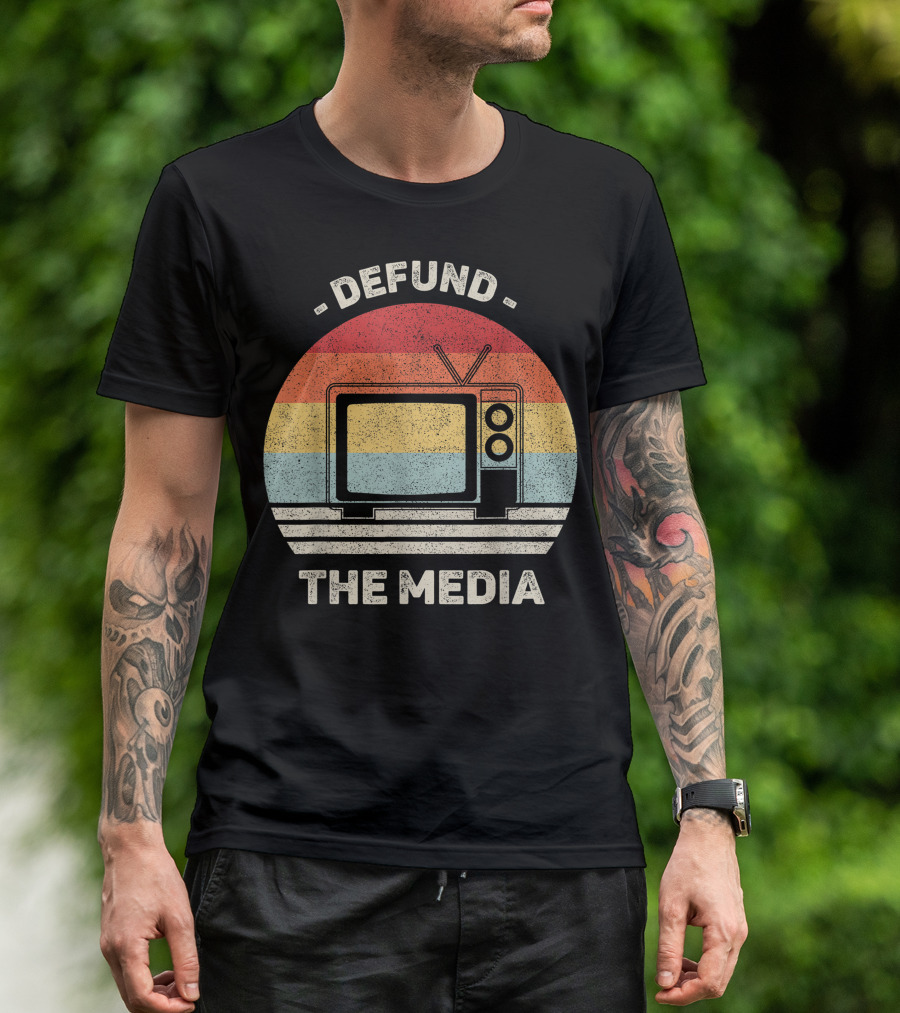 Defund The Media Vintage TV Protest Fake News T-Shirt