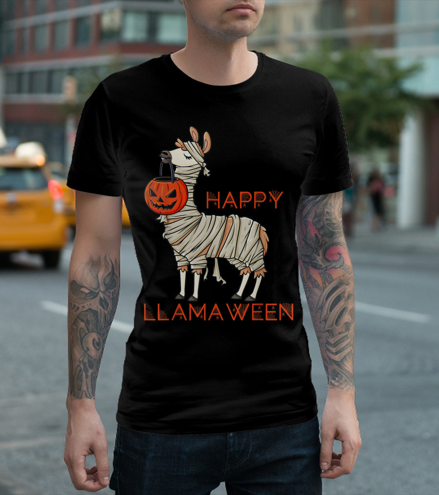 Halloween Llama Mummy Holding Pumpkin Happy Llamaween T-Shirt