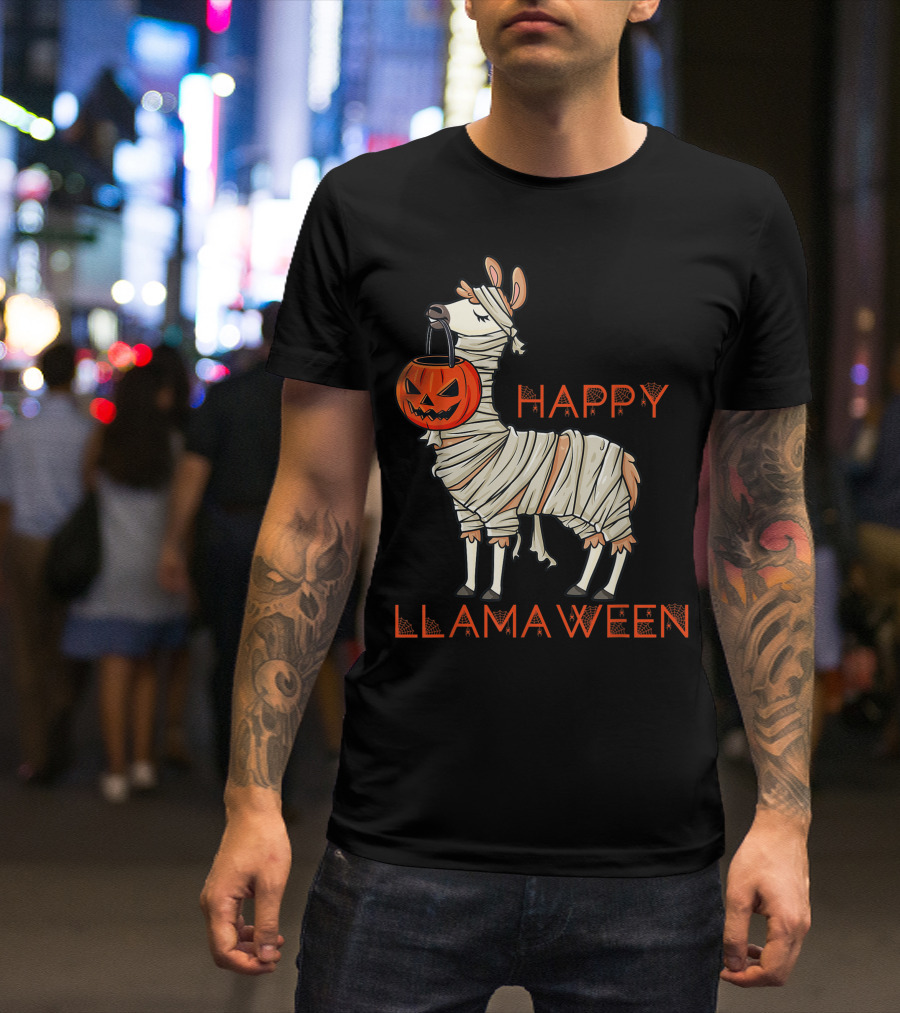 Halloween Llama Mummy Holding Pumpkin Happy Llamaween T-Shirt