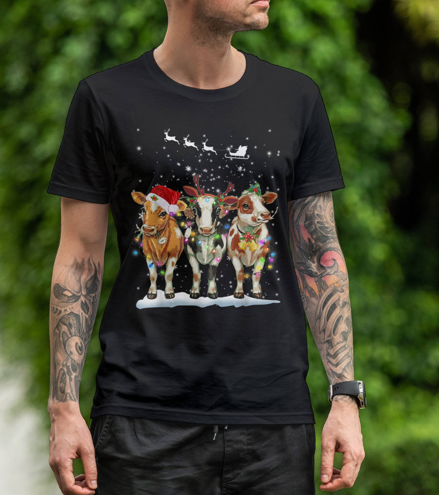 Cow Reindeer Hat Santa Christmas Light Sleigh Snowflakes T-Shirt