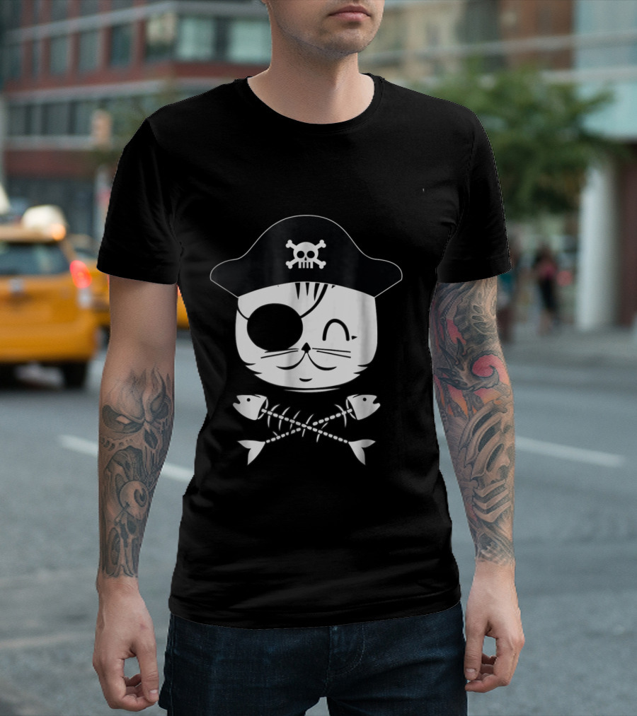Jolly Roger Cat Pirate Skull with Eyepatch and Fish Bones T-Shirt