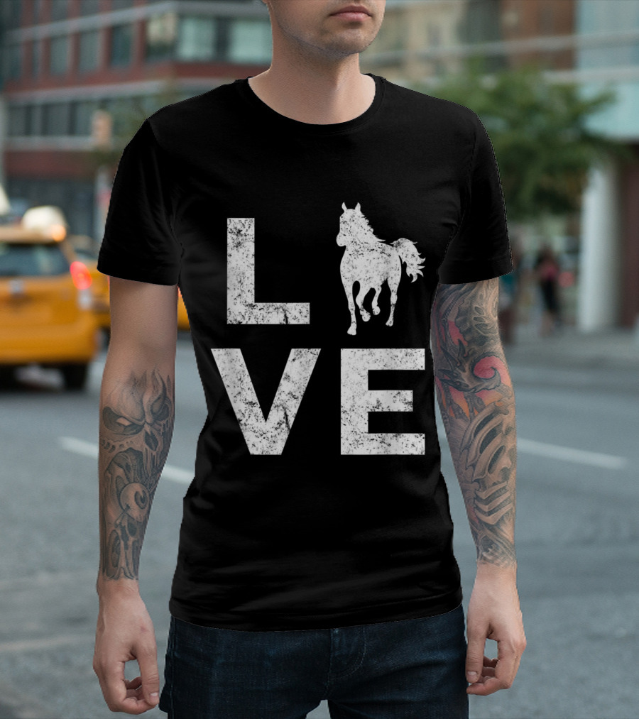 LOVE Horse Lover Heart Vin Equestrian Passion T-Shirt