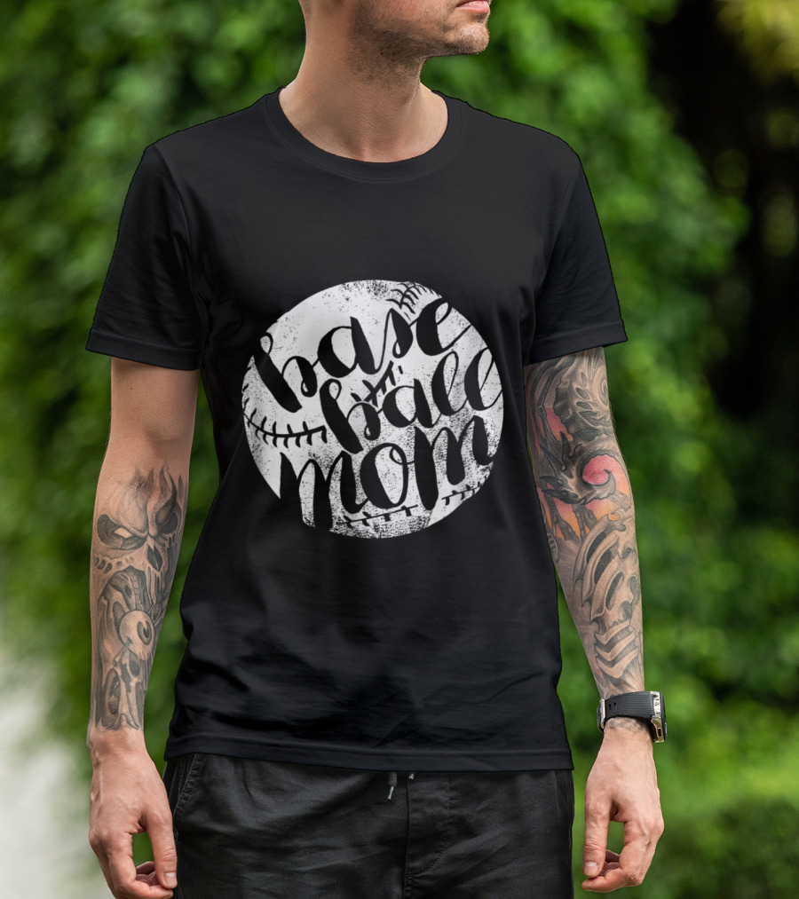 Baseball Mom Distressed Sports T-Shirt