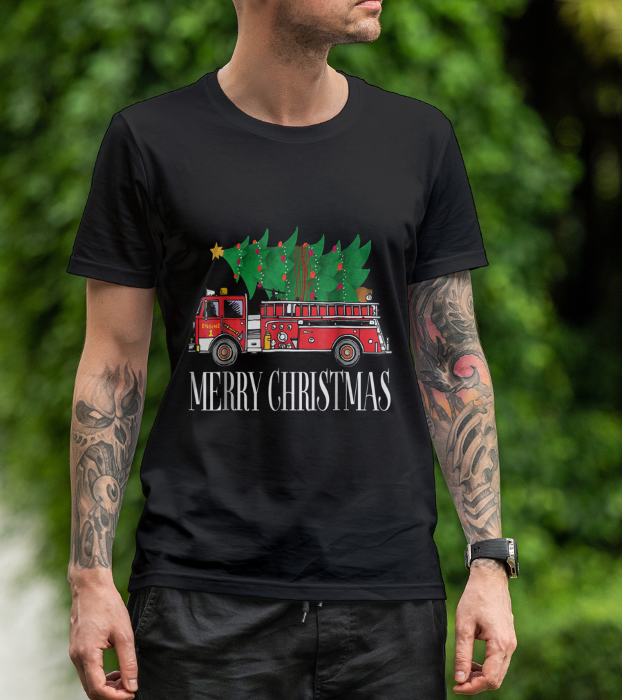 Firetruck Sleigh With Christmas Tree And Merry Christmas Message T-Shirt