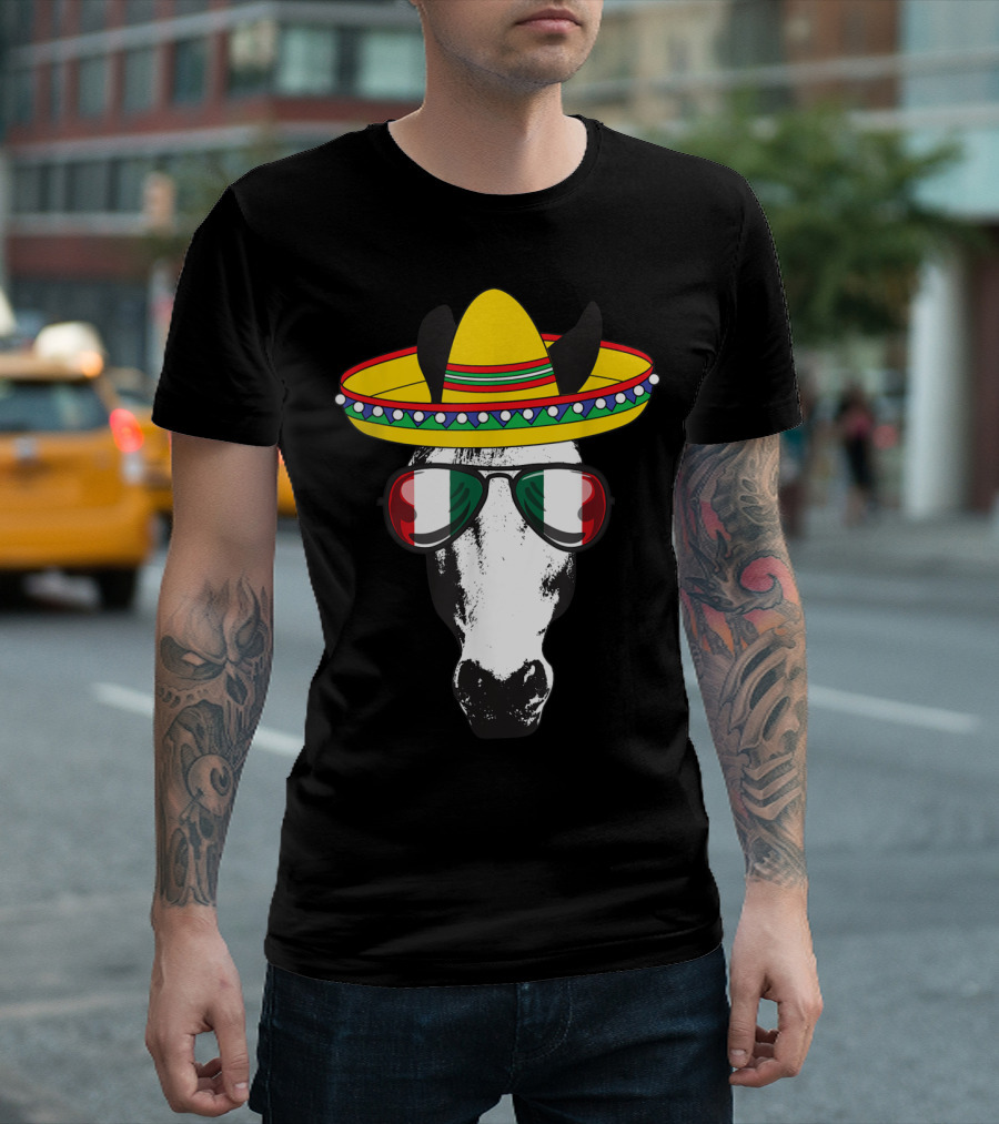 Derby De Mayo Horse Race With Sombrero And Mexican Flag Sunglasses T-Shirt