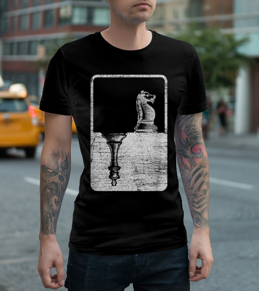 Chess Knight Pawn Reflection lfN8A T-Shirt