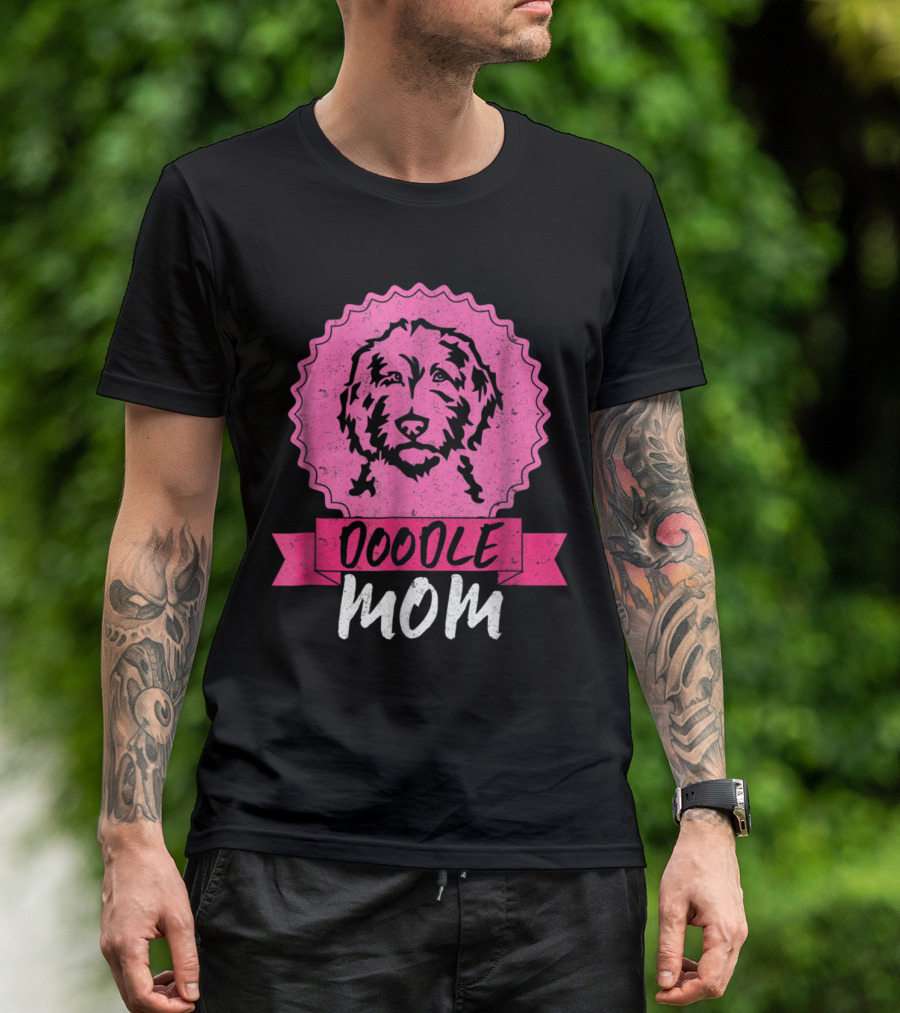 Doodle Mom Lover Pink Golden Poodle Dog Badge T-Shirt