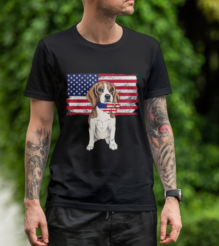 Beagle With American Flag Scarf And Patriotic Smile T-Shirt