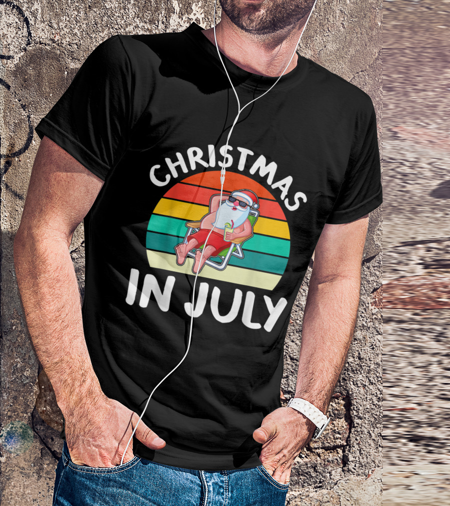Christmas In July Relaxed Vintage Santa Hawaii Retro Sunset T-Shirt