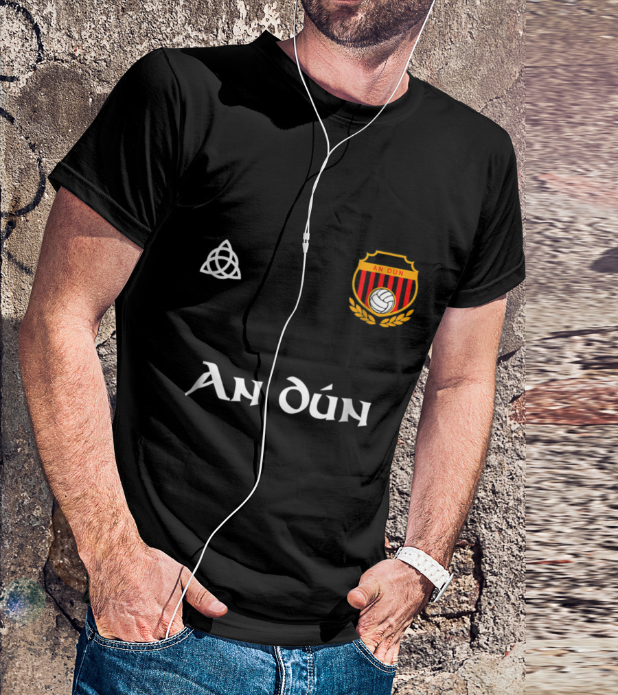 An Dún Gaelic Football Jersey Triquetra And Crest T-Shirt