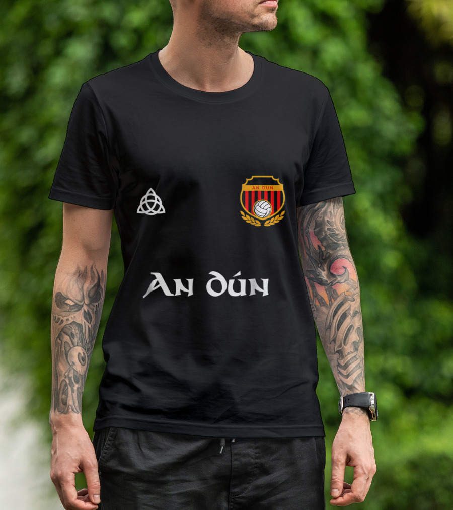 An Dún Gaelic Football Jersey Triquetra And Crest T-Shirt