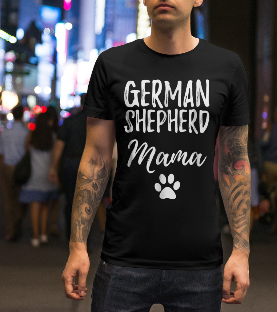 German Shepherd Mama Paw Print Love T-Shirt