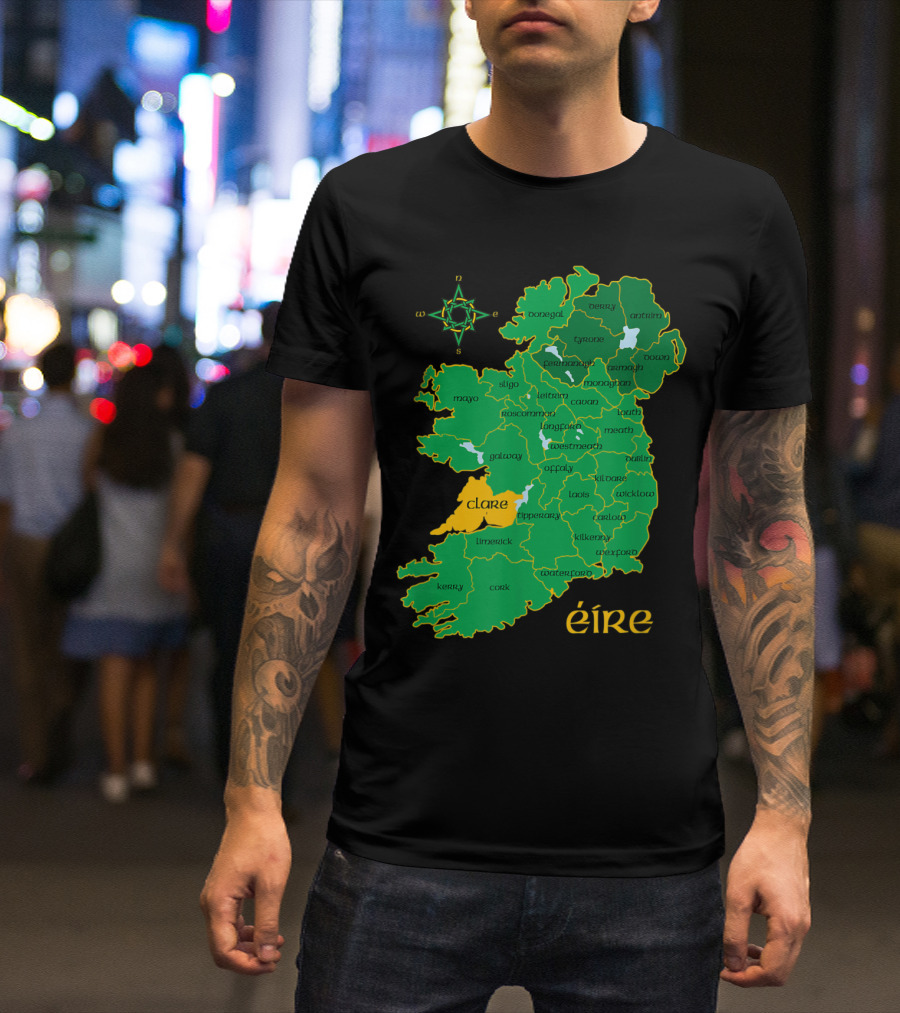 Eire Map Featuring Clare County Highlighted In Yellow With Compass Rose T-Shirt