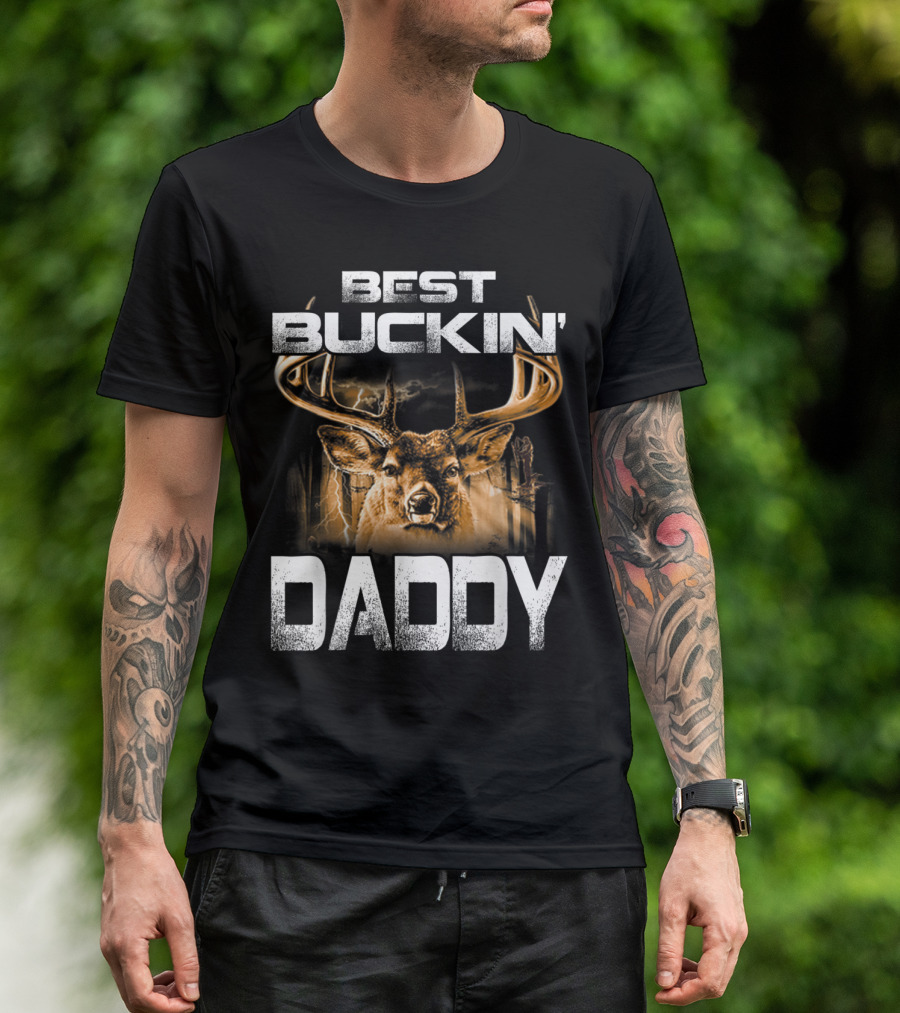Best Buckin' Daddy Deer Hunting Buck Antlers Lightning T-Shirt