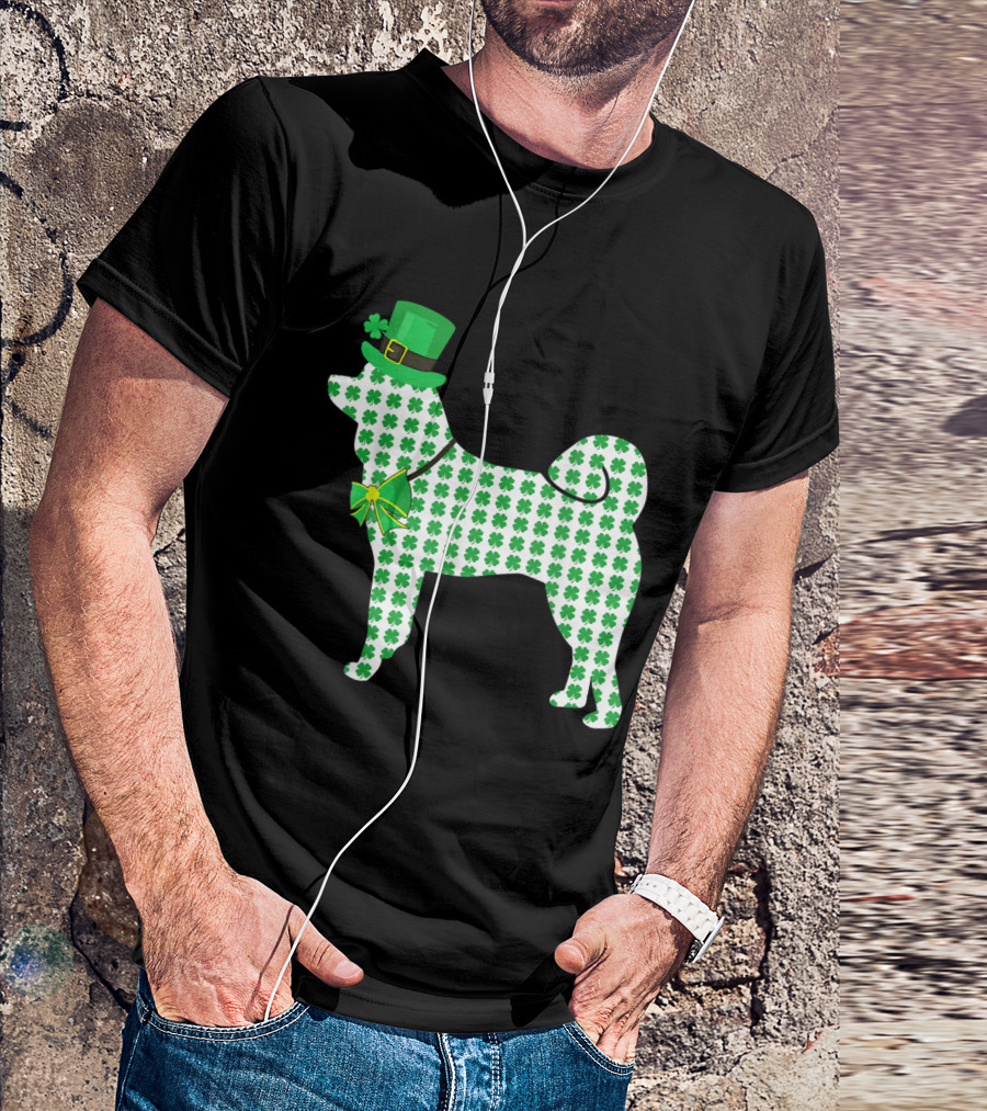 Akita Lover St Patricks Hat Green Clover T-Shirt