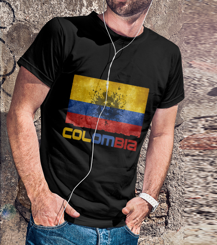 Colombia National Soccer Team Flag With Grunge Soccer Ball Splash T-Shirt