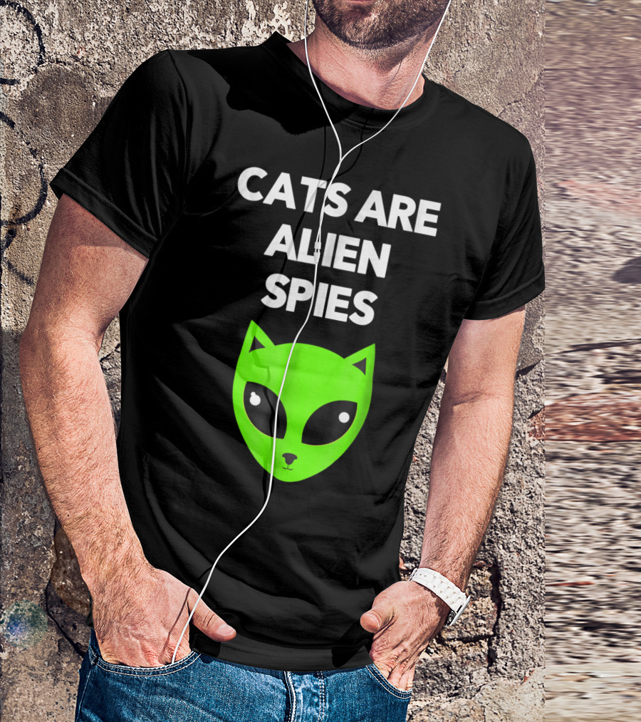 Cats Are Alien Spies Funny Green Alien Cat Face T-Shirt