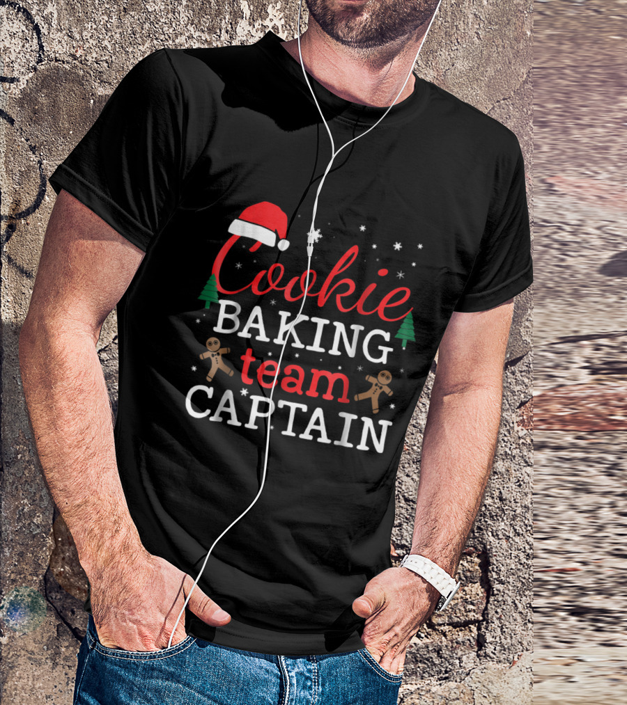 Santa Hat Cookie Baking Team Captain With Gingerbread Men And Christmas Trees T-Shirt