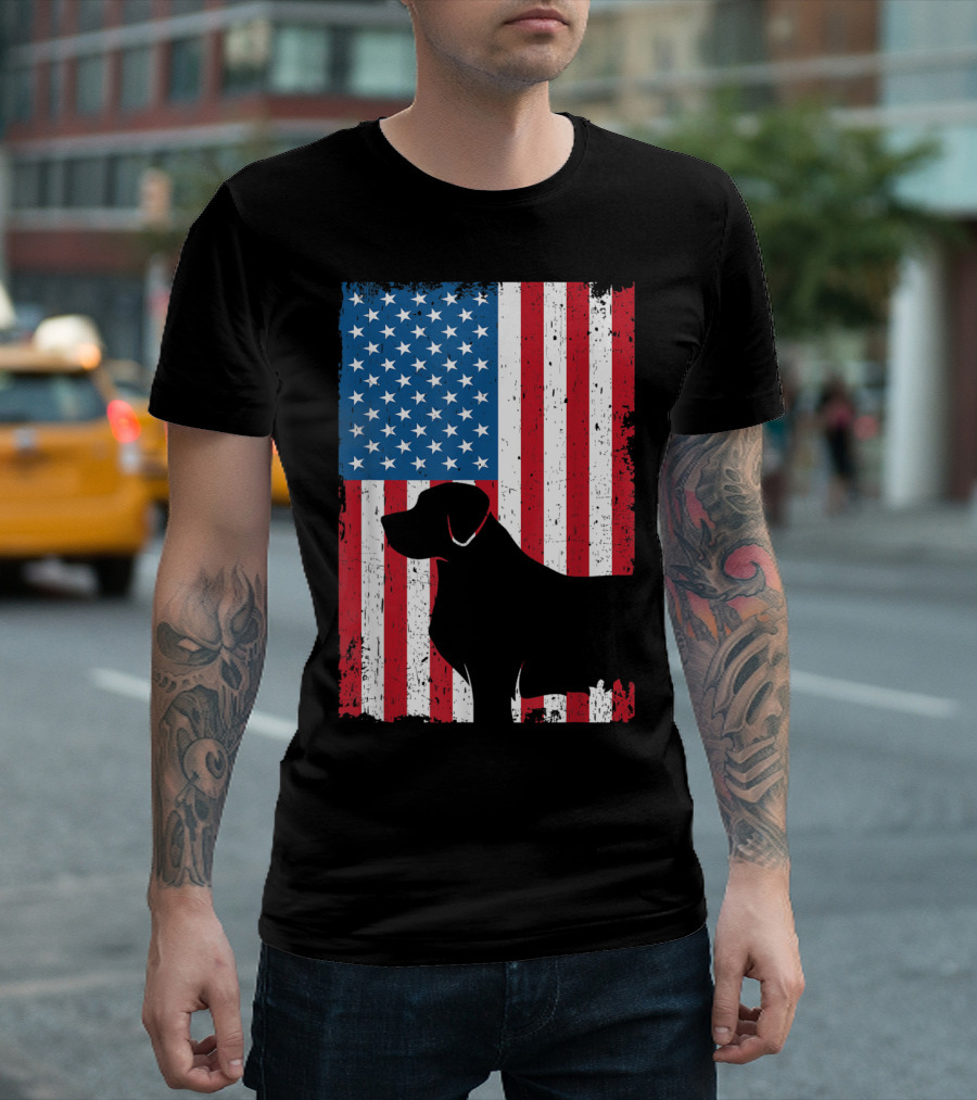 Golden Retriever Silhouette on Vintage American Flag Patriotic T-Shirt