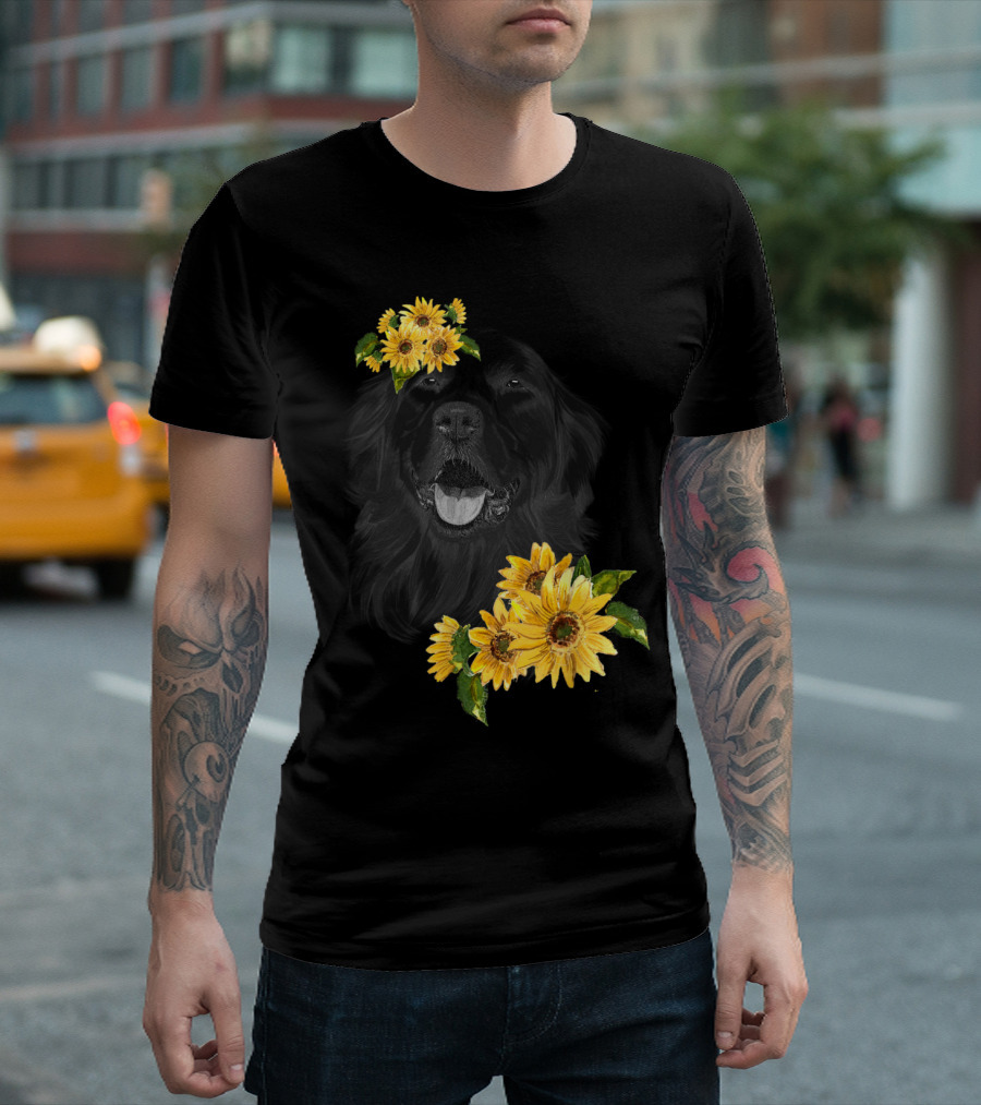 Golden Retriever with Sunflowers Anima T-Shirt