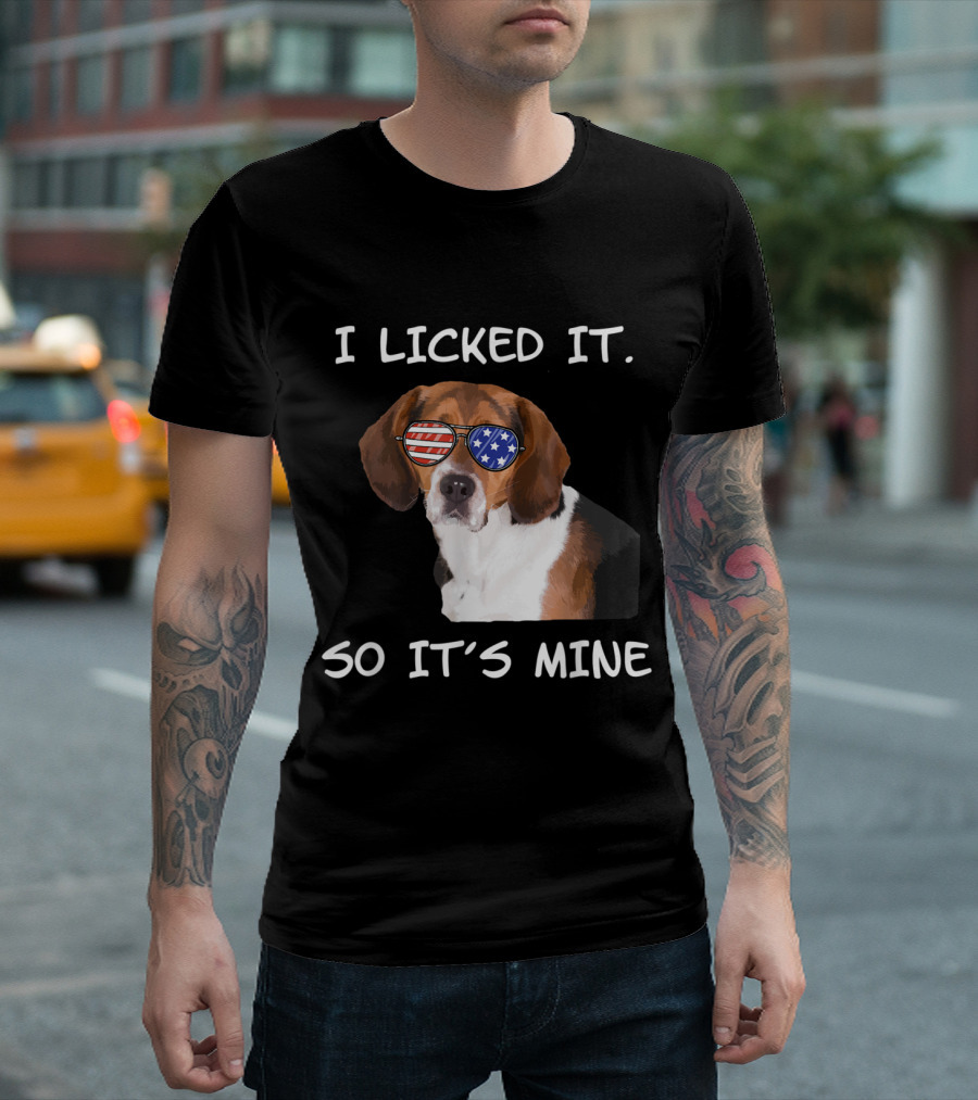I Licked It So It's Mine Patriotic Beagle With American Flag Sunglasses T-Shirt