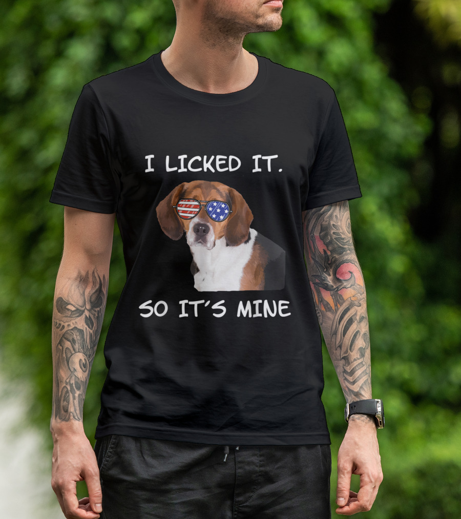 I Licked It So It's Mine Patriotic Beagle With American Flag Sunglasses T-Shirt