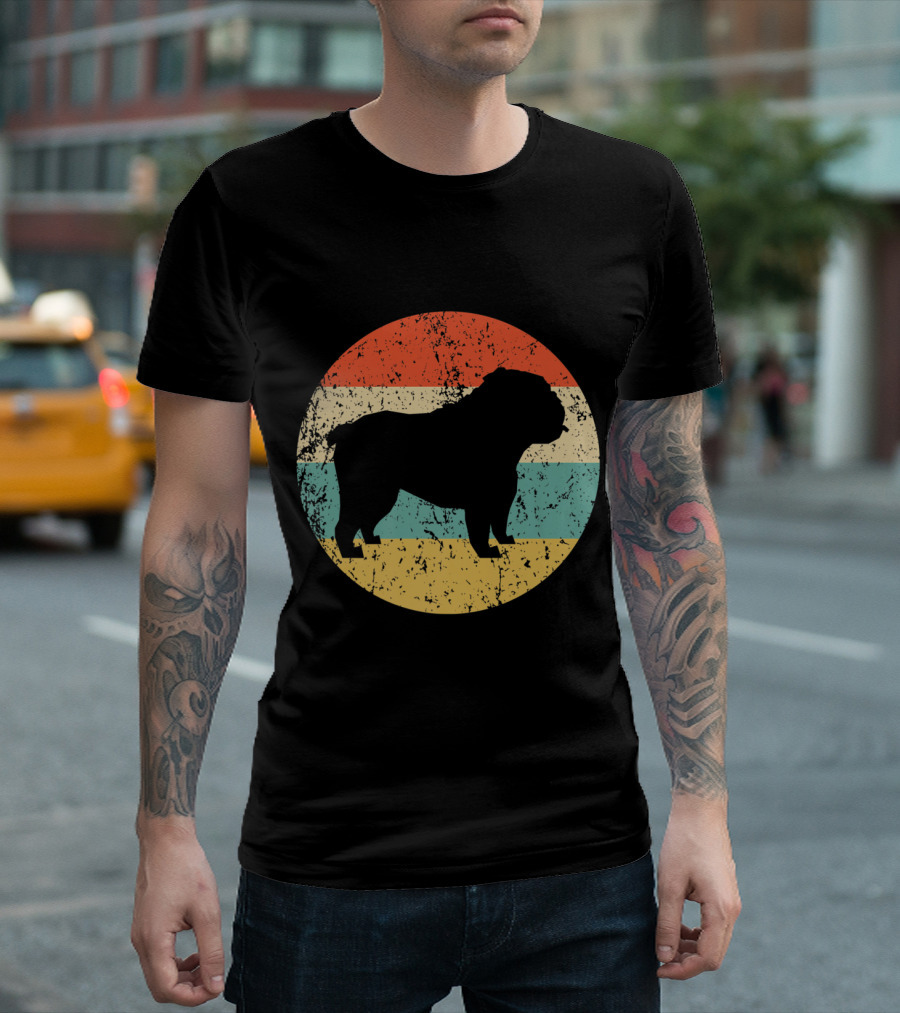 Retro English Bulldog Silhouette in Vintage Rainbow Circle T-Shirt