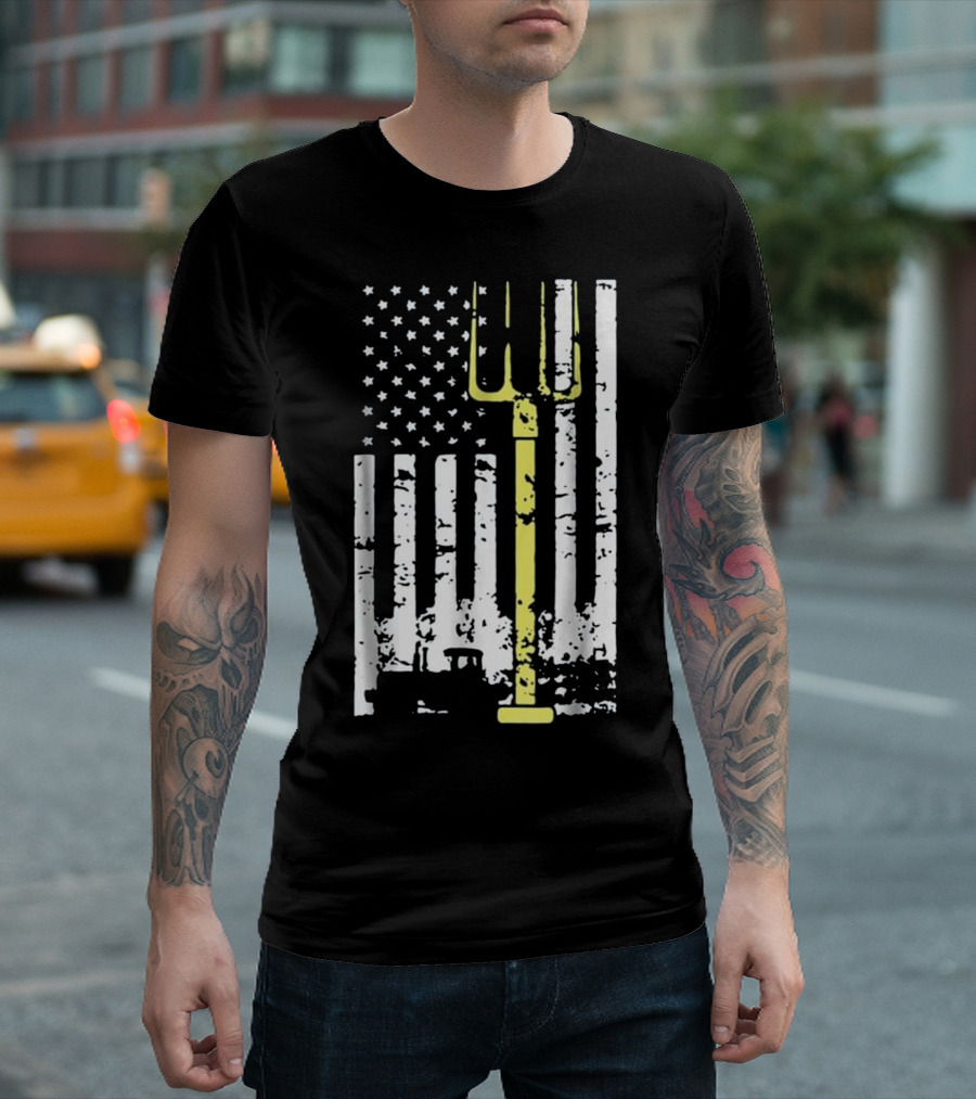 Tractor Rancher American Flag Farm Patriotic Pitchfork T-Shirt