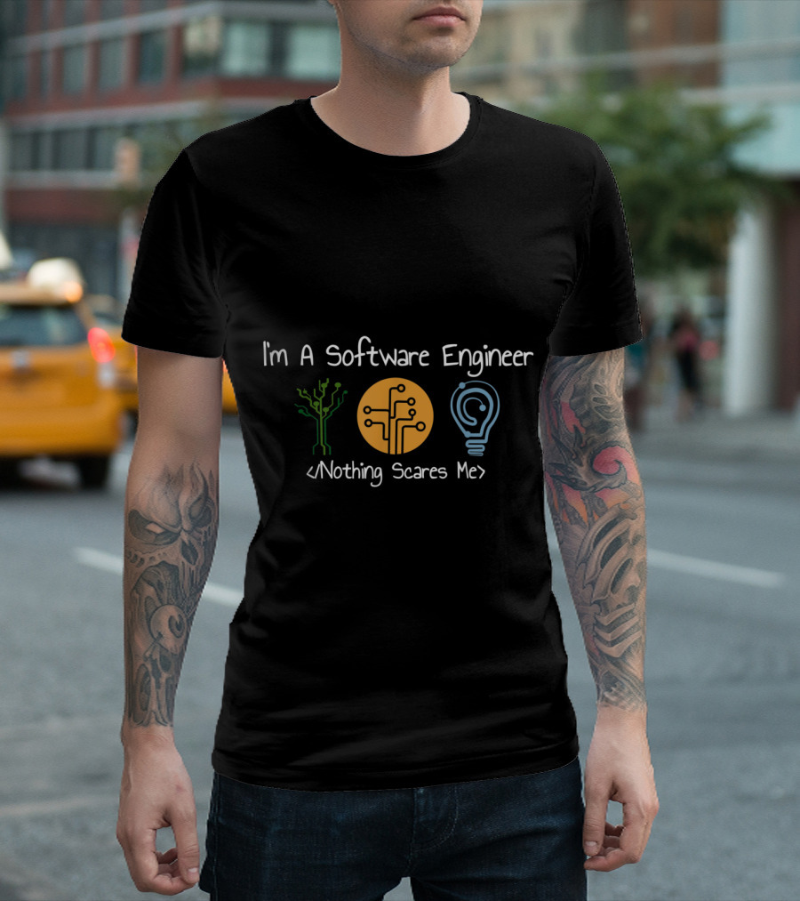 I'm A Software Engineer Nothing Scares Me Circuit Board Tree Light Bulb T-Shirt