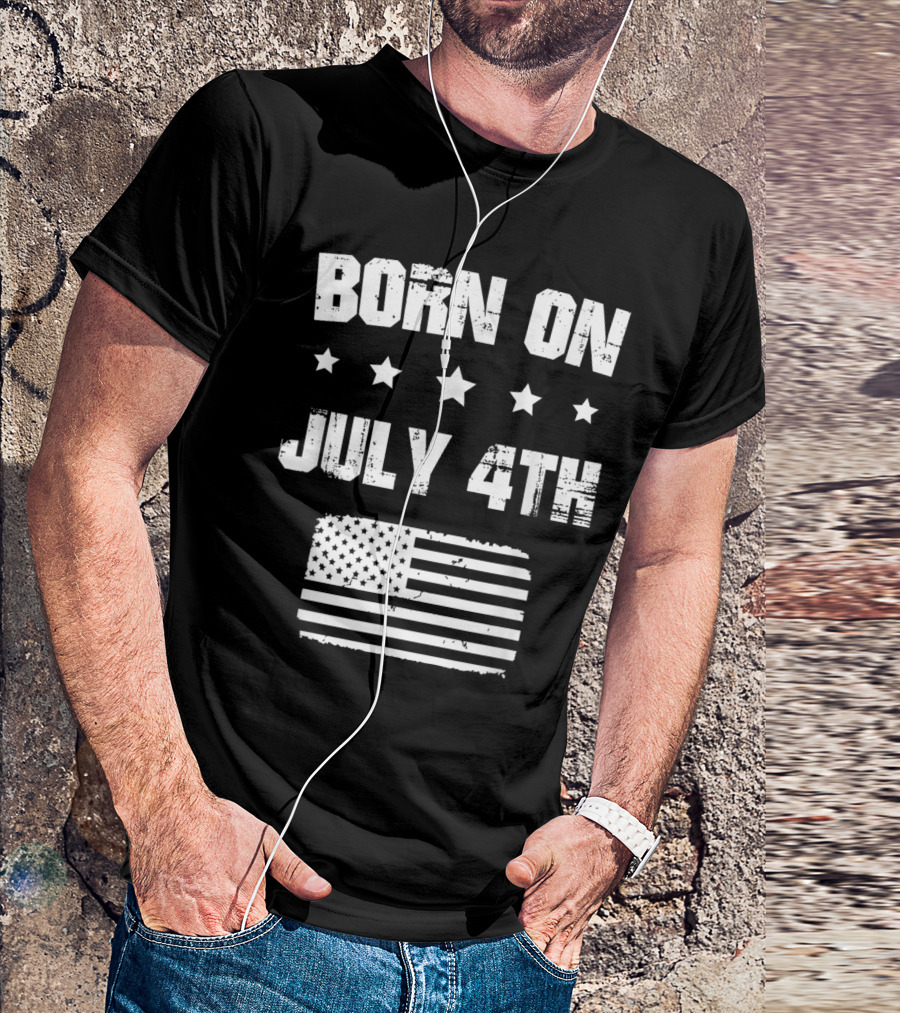 Born On July 4th Grunge Style USA Flag Stars T-Shirt