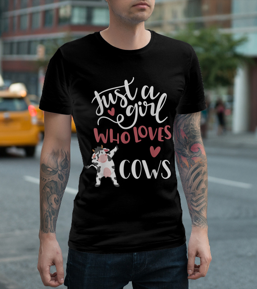 Just A Girl Who Loves Cows Dabbing Cow T-Shirt