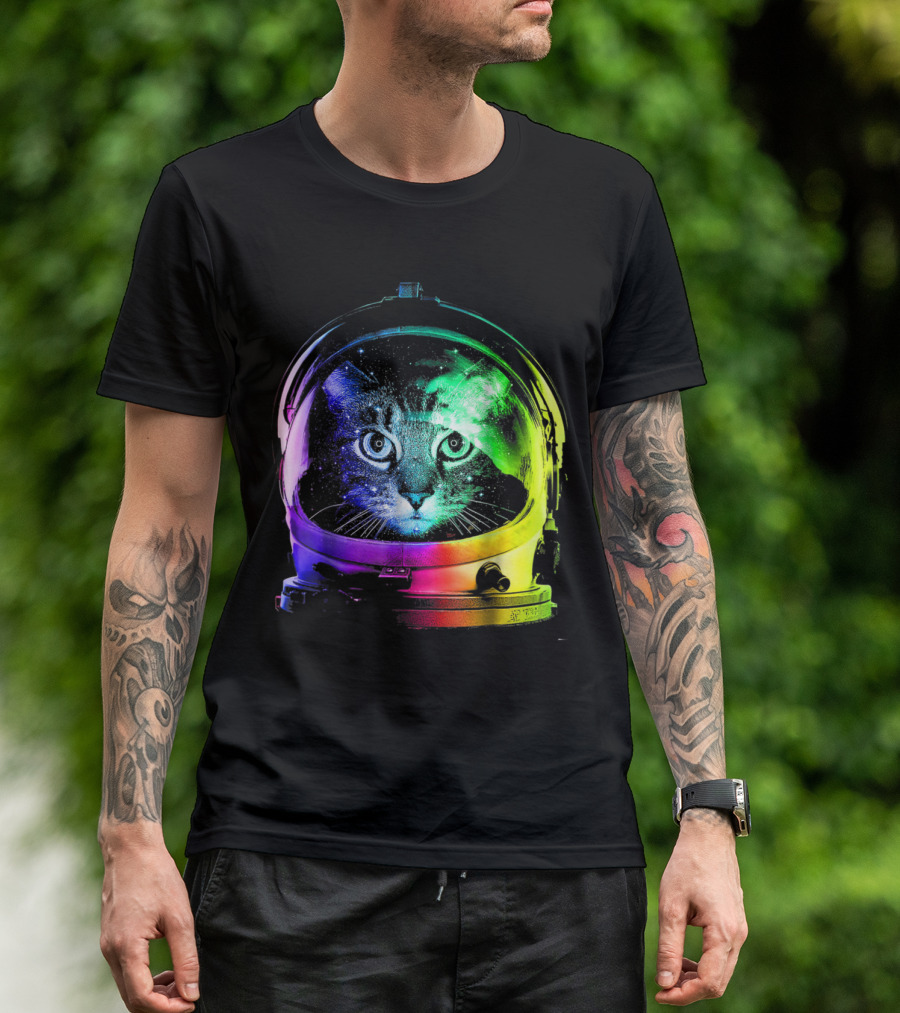 Astronaut Cat Rainbow Helmet Space Exploration T-Shirt