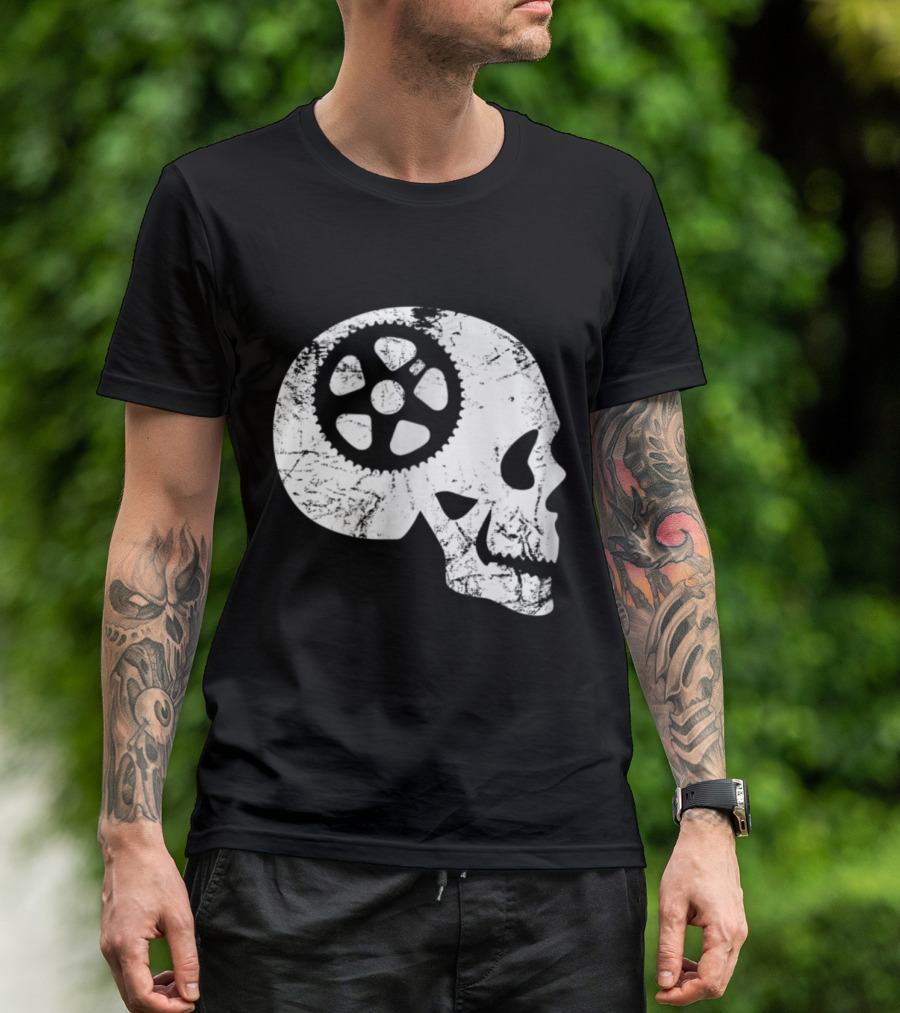 Cycling Skull Bicycle Sprocket Grunge T-Shirt