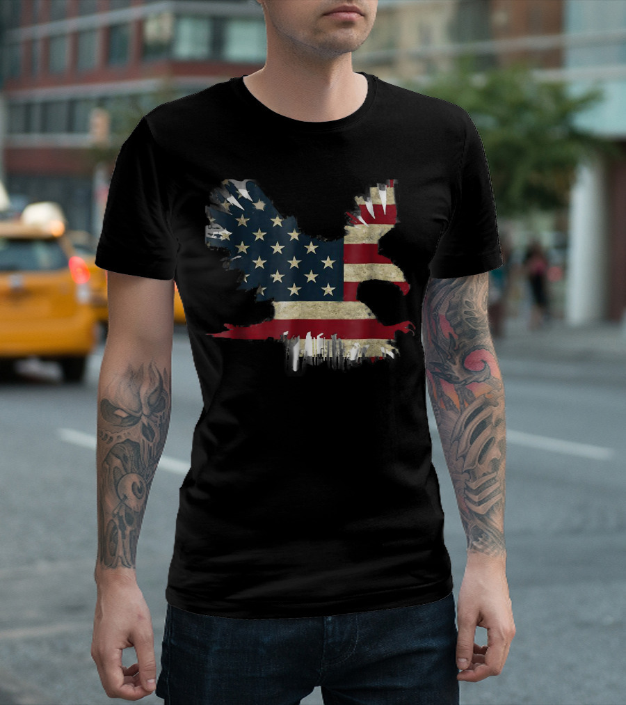 United States Of America USA Flag Eagle Flying T-Shirt