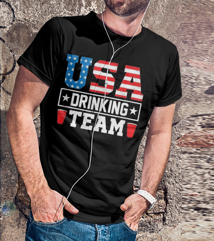 USA Drinking Team Funny Drinking Beer Red Cups Stars Stripes T-Shirt