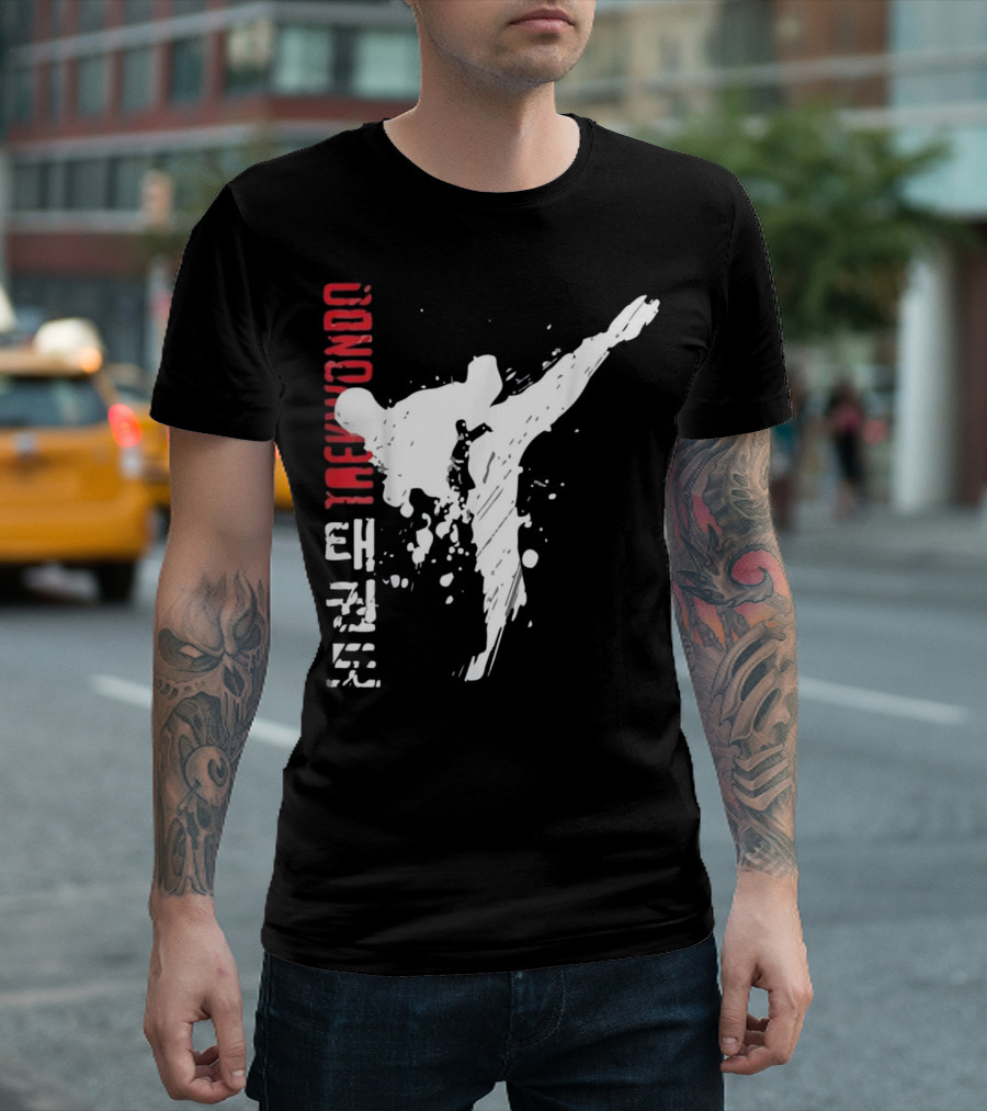 Taekwondo Martial Arts Dynamic Kick Silhouette with Korean Text T-Shirt