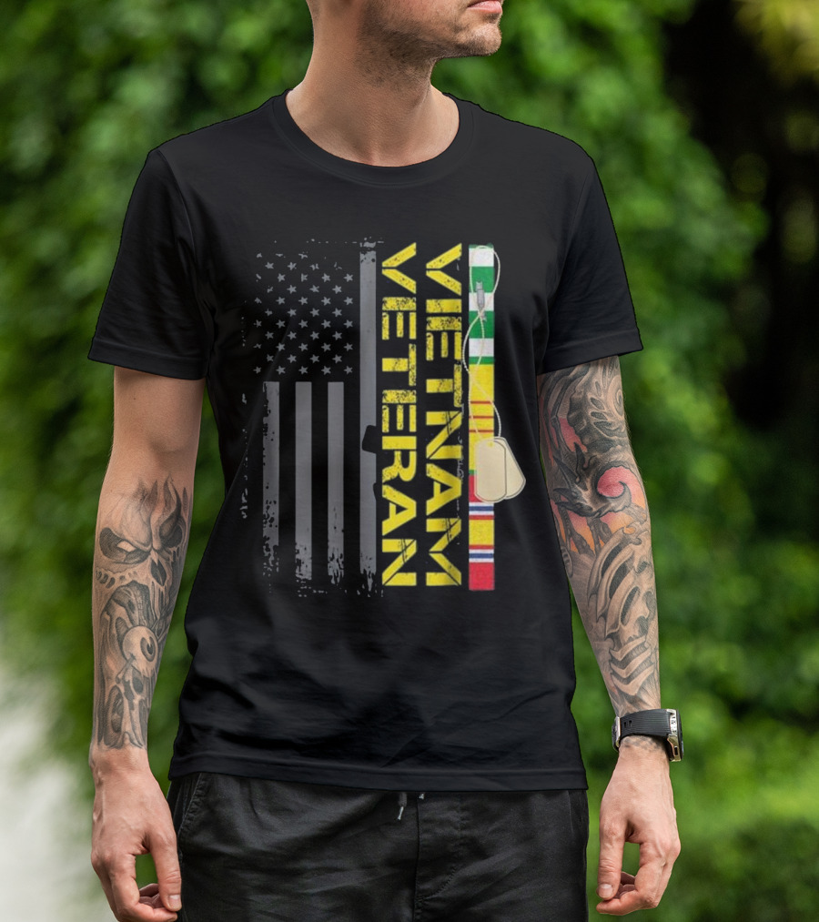 Vietnam Veteran US Flag With Service Medals Dog Tags T-Shirt