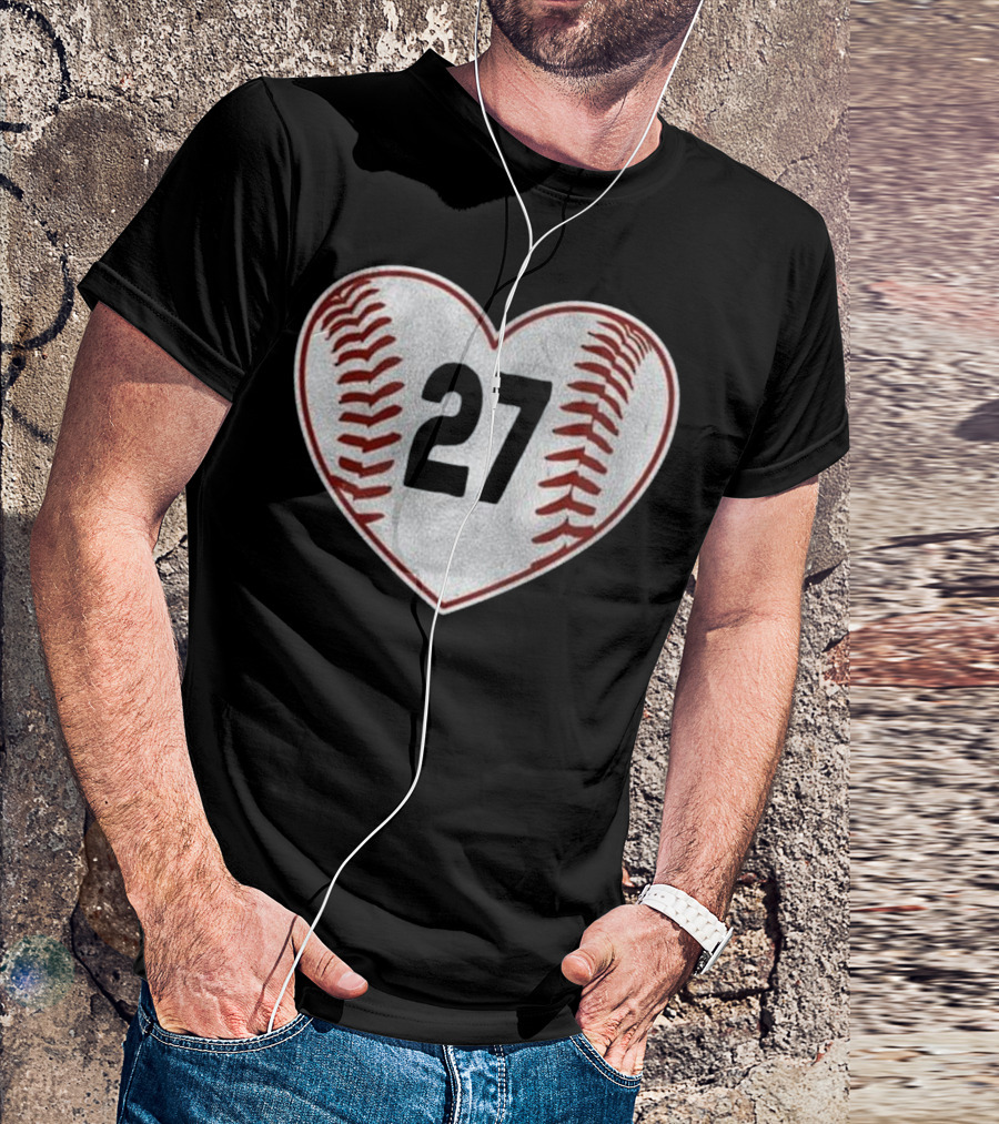 Vintage Baseball Heart 27 Distressed Mom T-Shirt