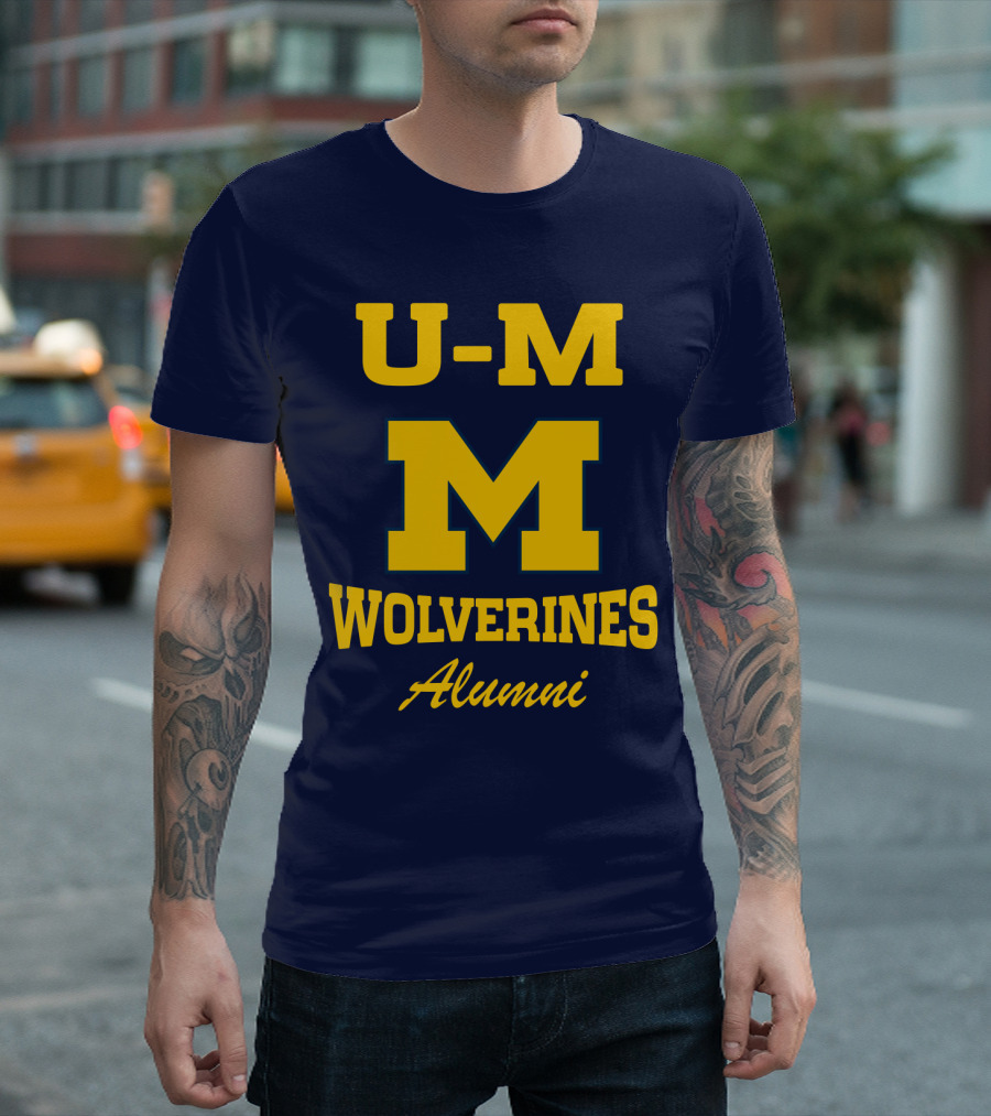 U-M Wolverines Alumni T-Shirt