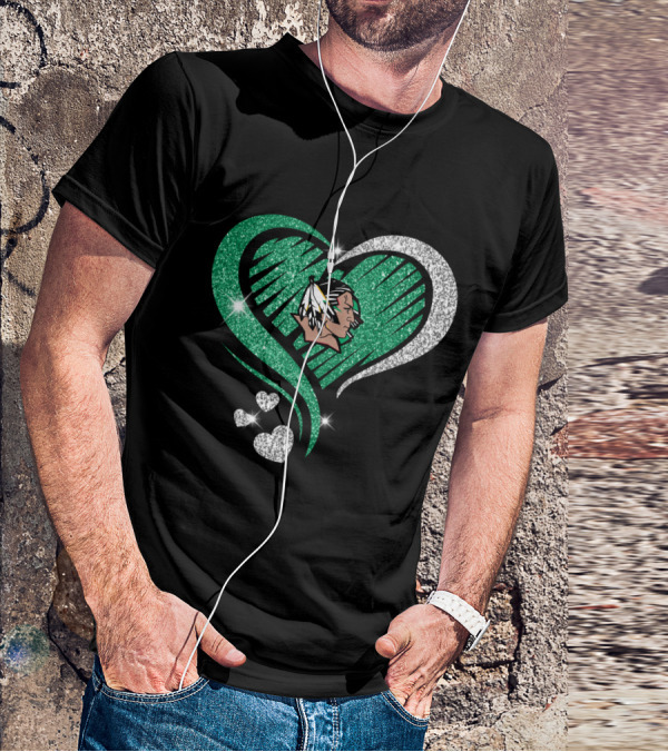 UND Heart Glitter Feather T-Shirt