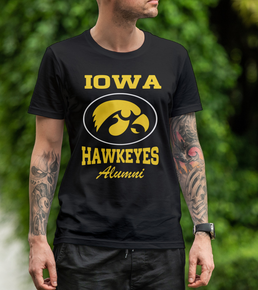 IOWA HAWKEYES ALUMNI T-Shirt