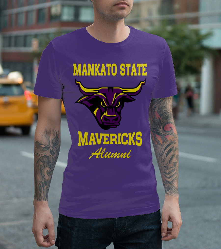 Mankato State Mavericks Alumni T-Shirt
