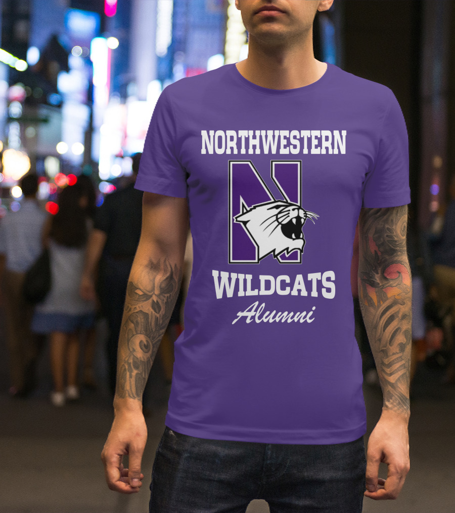 NORTHWESTERN WILDCATS ALUMNI T-Shirt