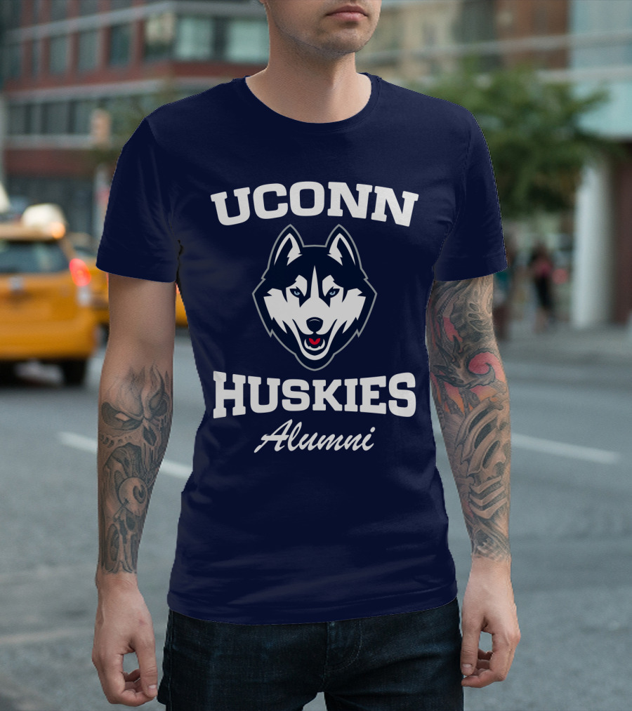 UConn Huskies Alumni T-Shirt
