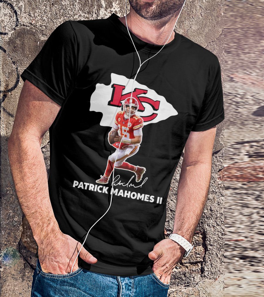 Kansas City Chiefs Patrick Mahomes II Football Signature T-Shirt