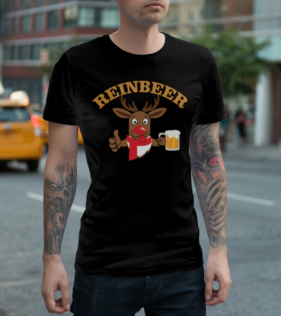 Reinbeer Christmas Reindeer with Beer Mug T-Shirt